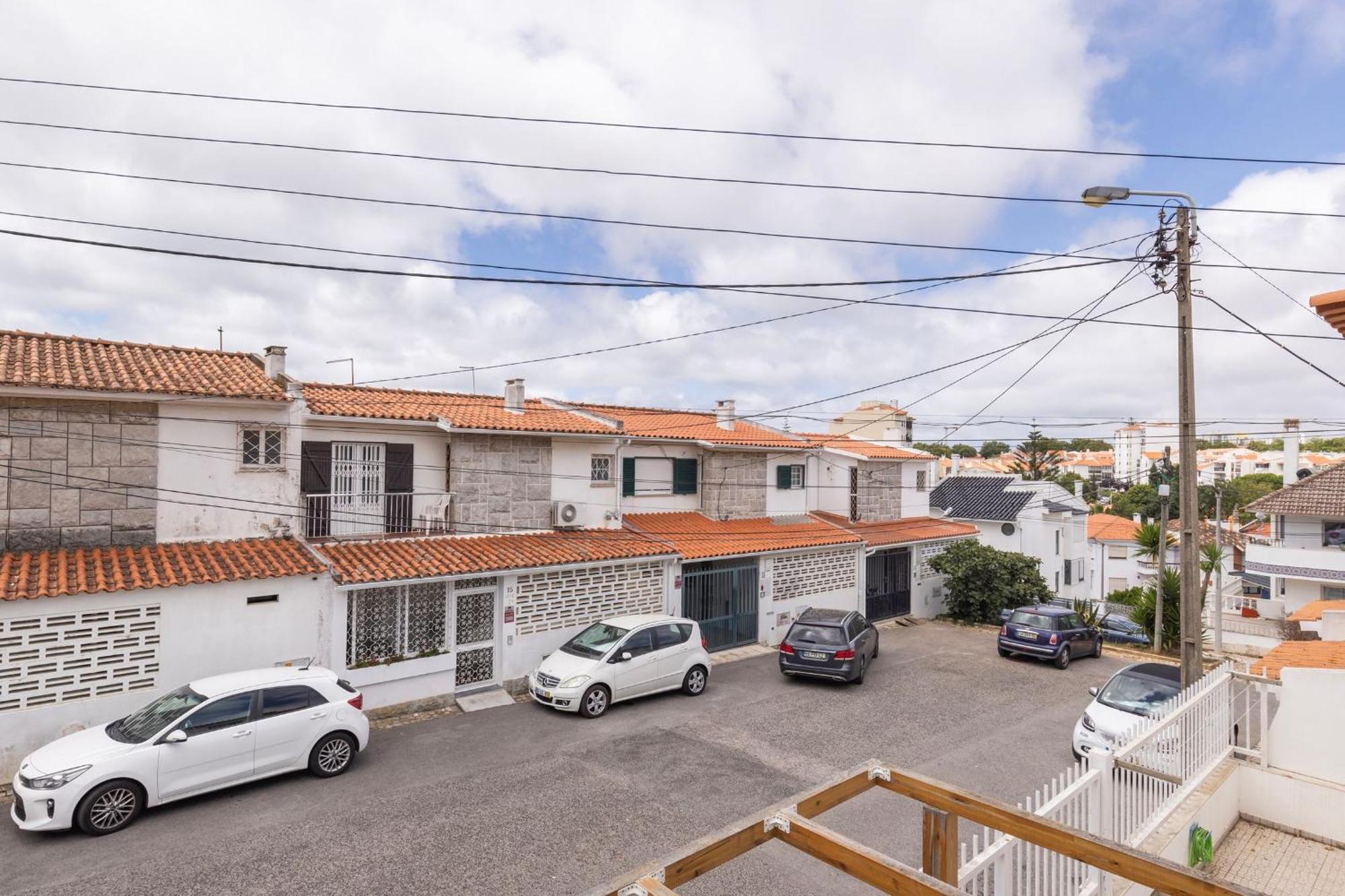 Carcavelos Sunny Retreat By Lovelystay Apartment *
