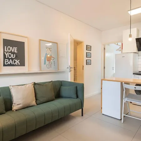 Carcavelos Sunny Retreat By Lovelystay Exterior photo