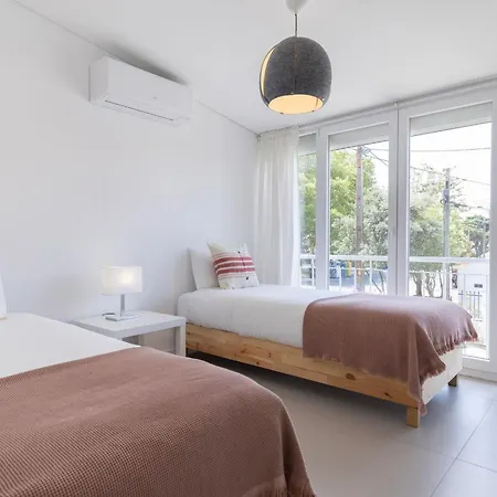 Carcavelos Sunny Retreat By Lovelystay Exterior photo