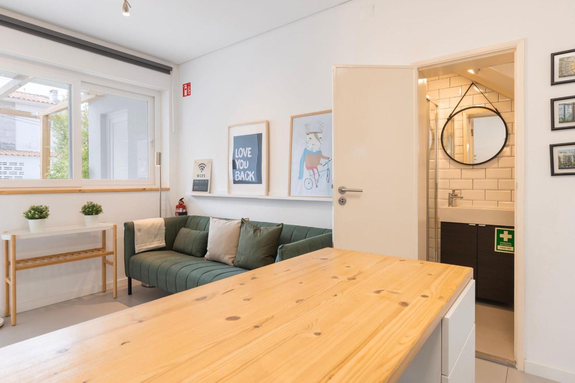 Carcavelos Sunny Retreat By Lovelystay Carcavelos (Lisbon)