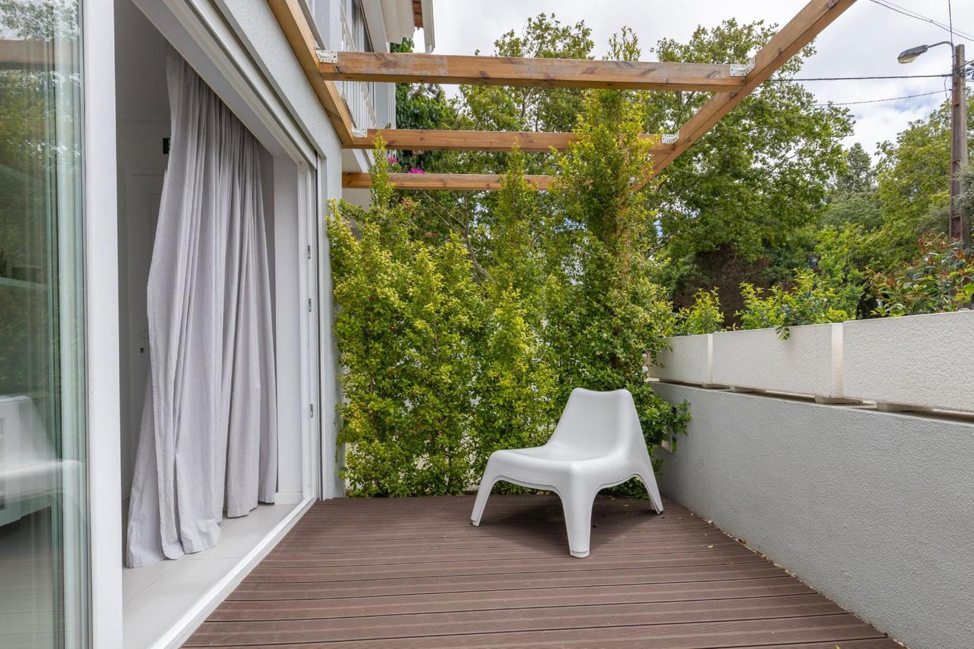 Carcavelos Sunny Retreat By Lovelystay * Carcavelos (Lisbon)