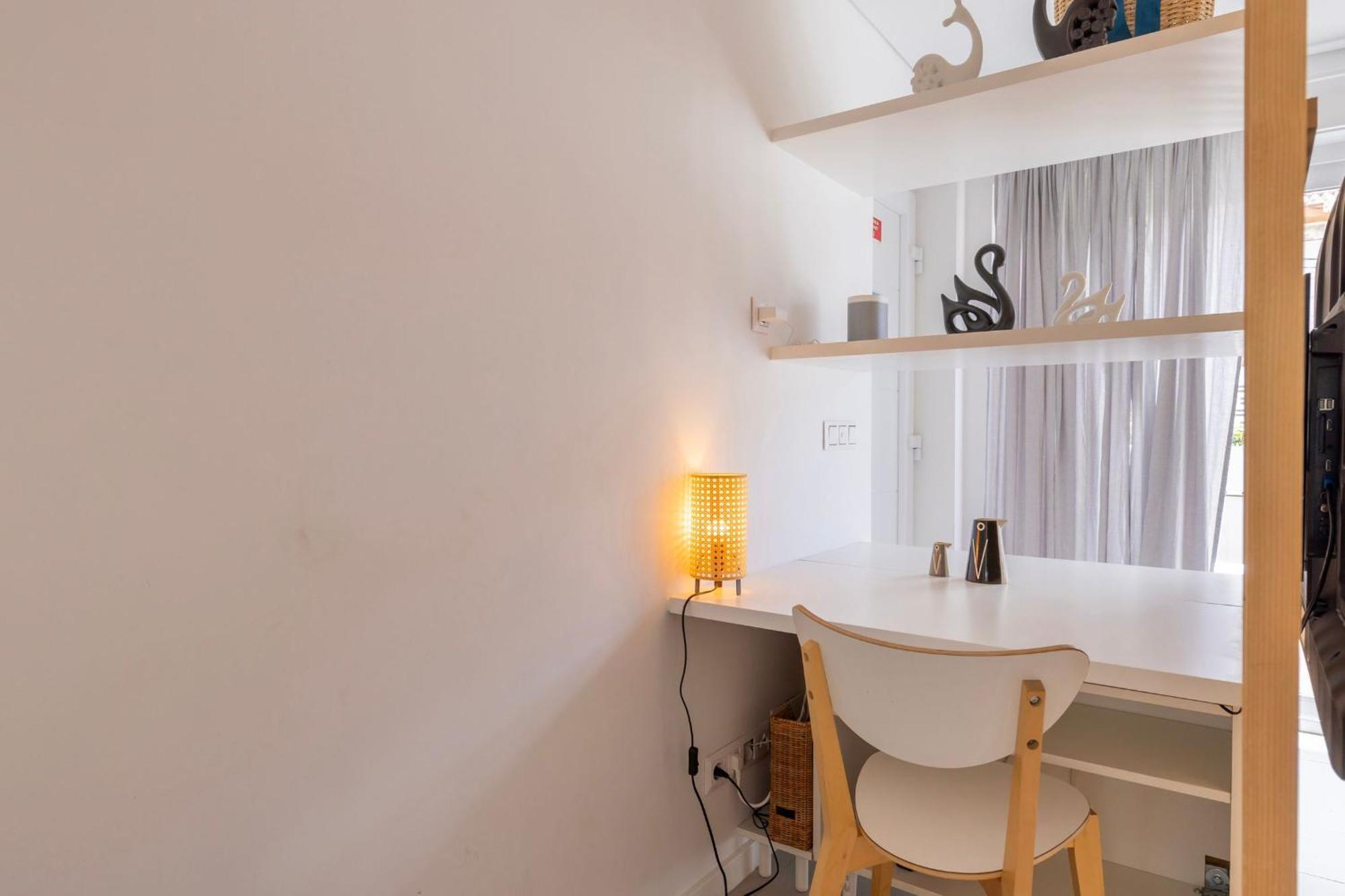 Carcavelos Sunny Retreat By Lovelystay Apartment *