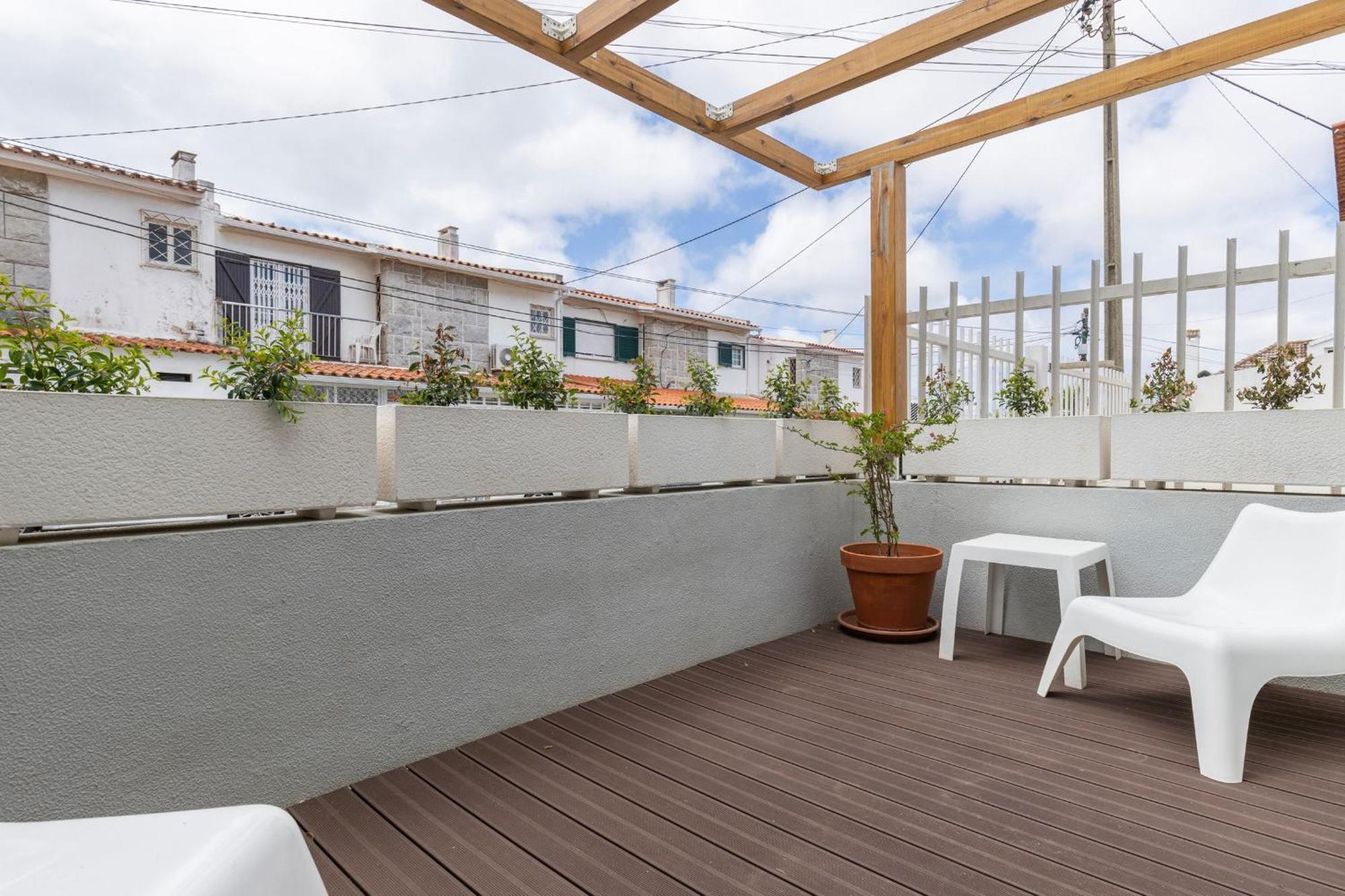 Apartment Carcavelos Sunny Retreat By Lovelystay Carcavelos (Lisbon)