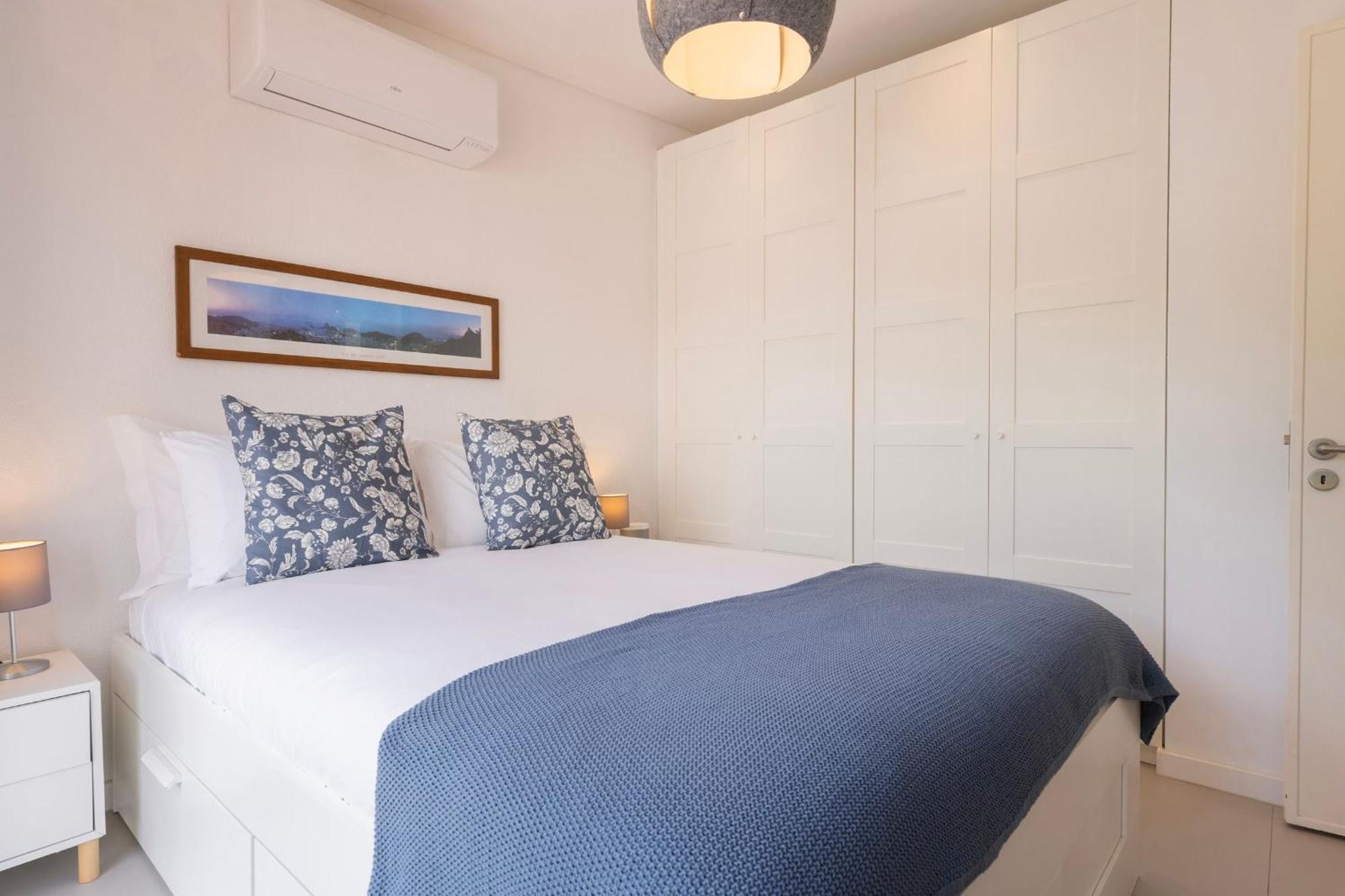 Carcavelos Sunny Retreat By Lovelystay Apartment